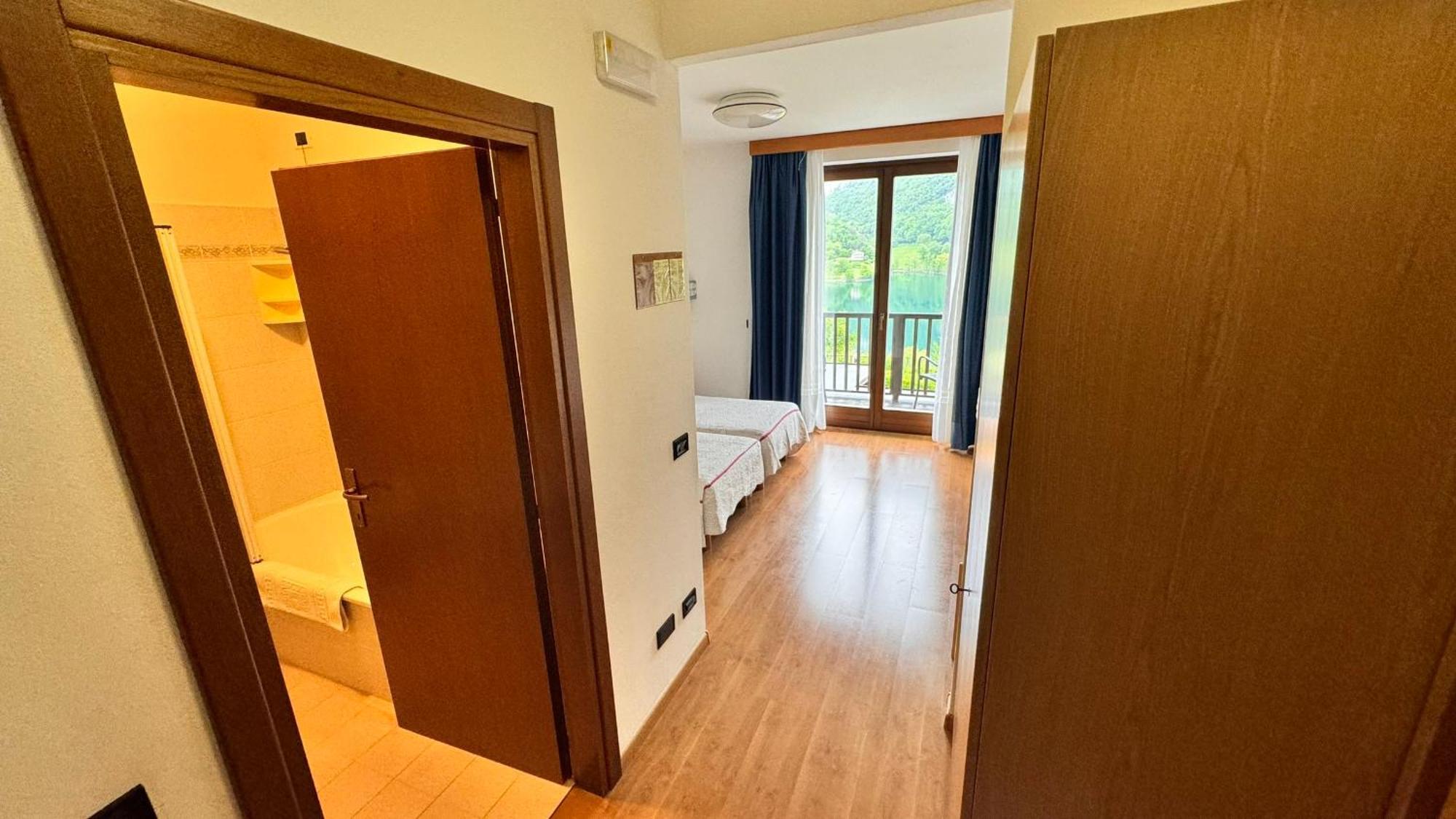 Albergo Stella Alpina テンノ エクステリア 写真