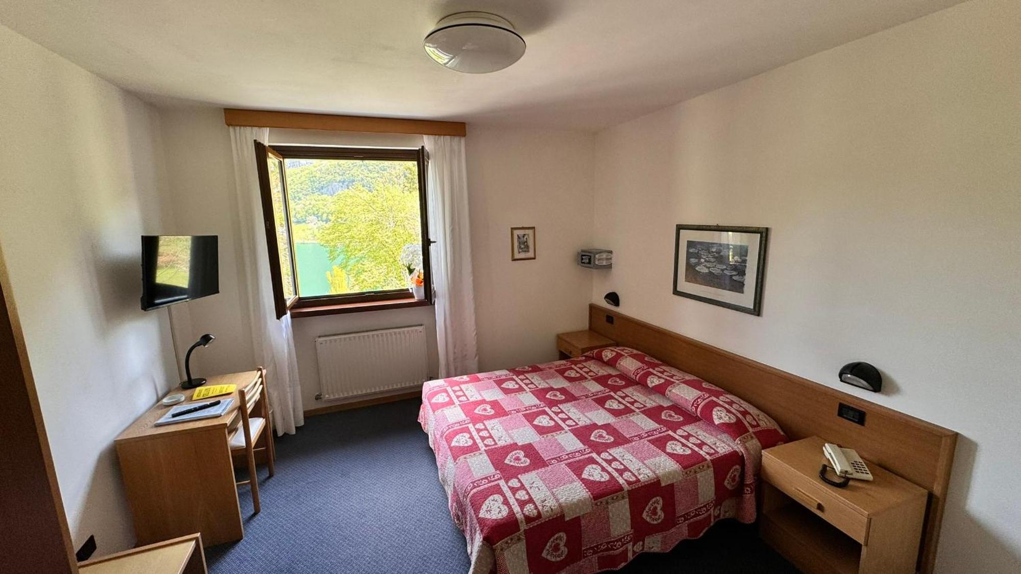 Albergo Stella Alpina テンノ エクステリア 写真