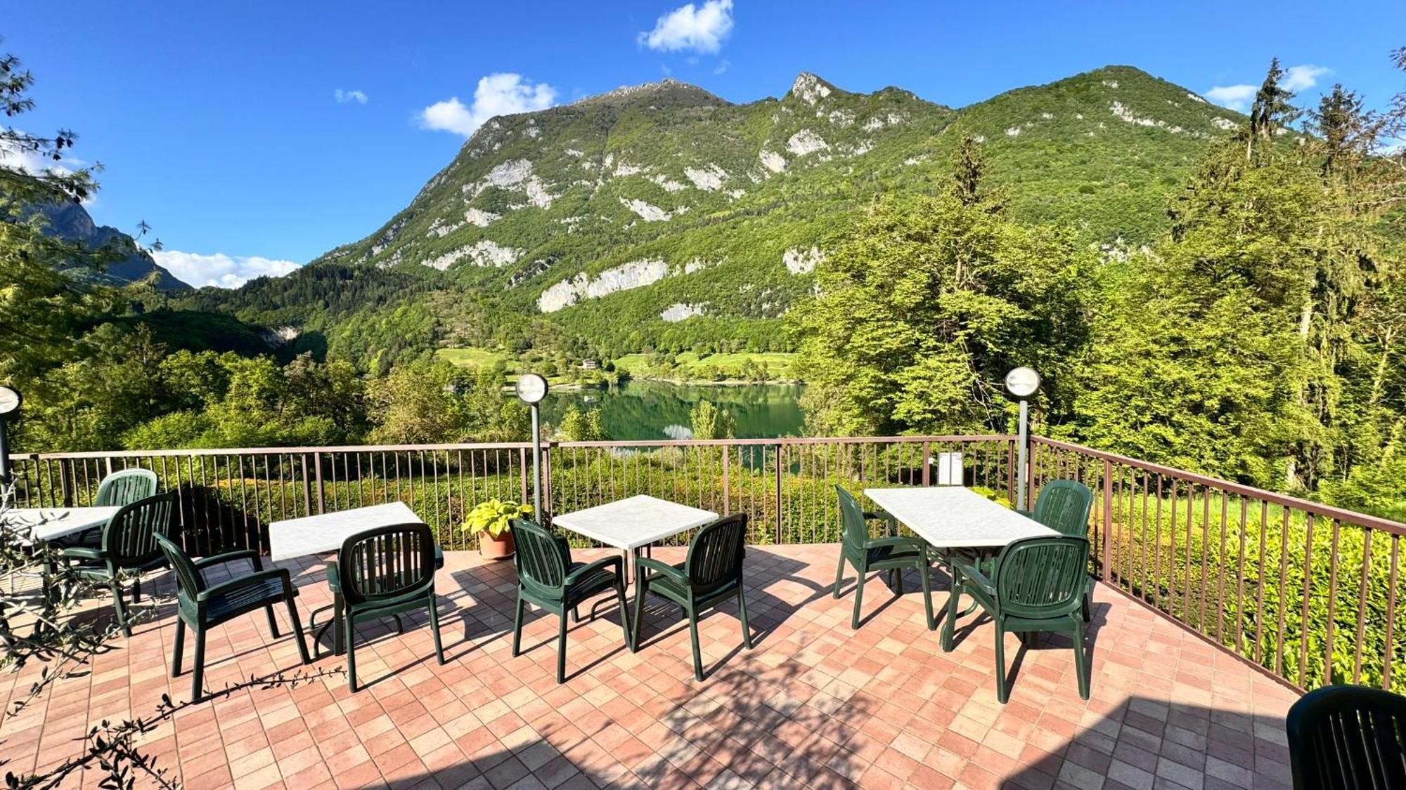 Albergo Stella Alpina テンノ エクステリア 写真